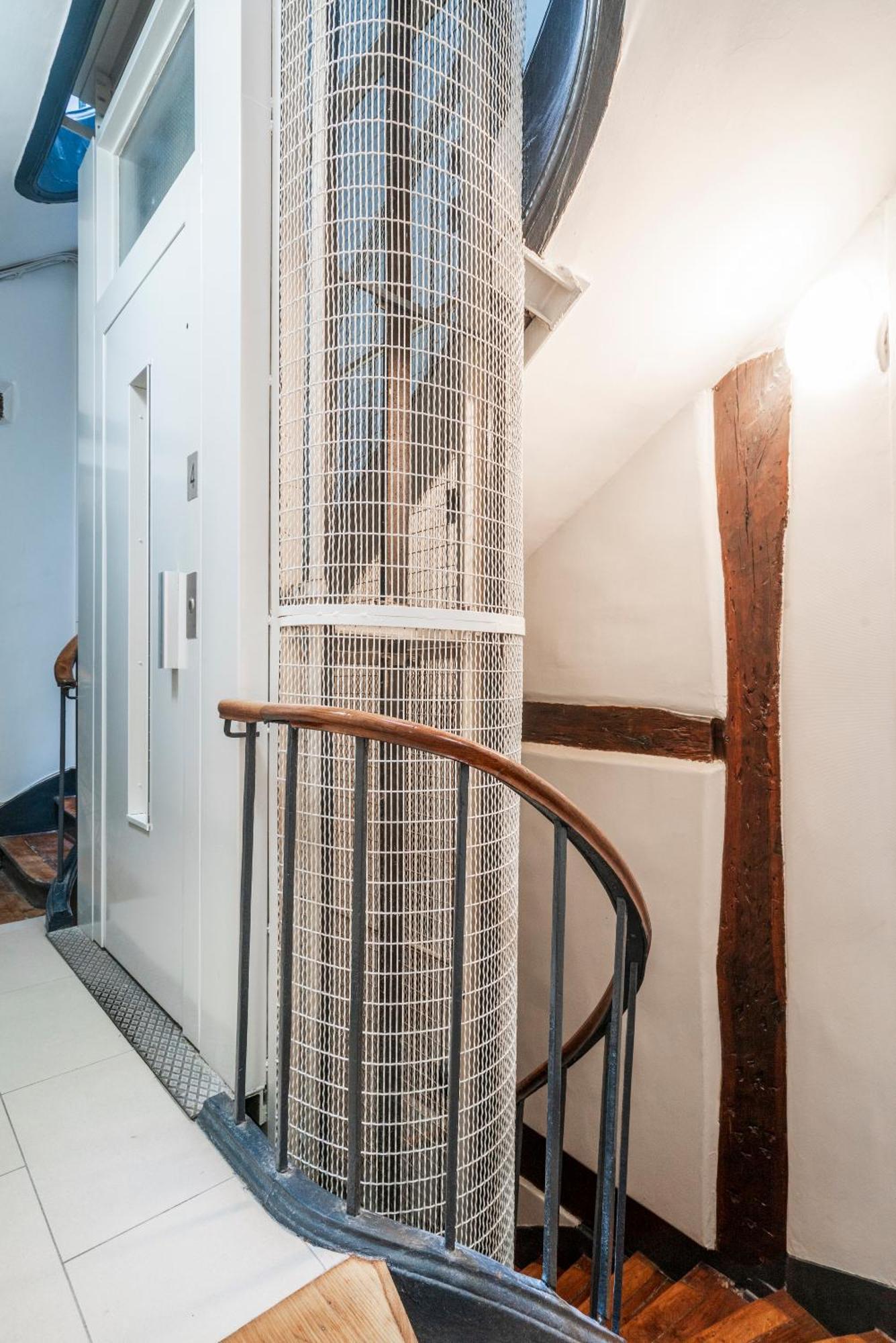 Louvre Innocent Apartment パリ エクステリア 写真