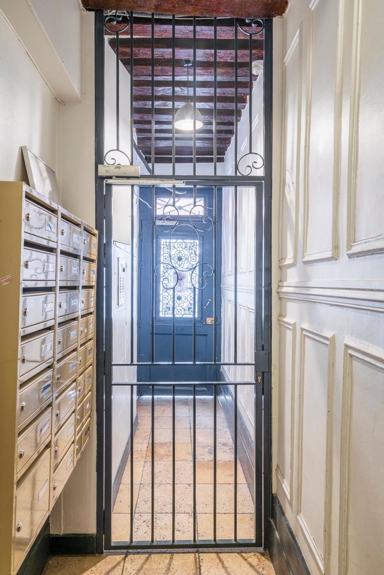 Louvre Innocent Apartment パリ エクステリア 写真